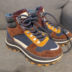 Women's Tory Burch Winter & Rain Boots 8.5 Brown Navy Hiking Style